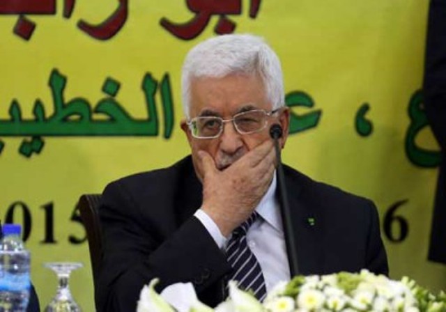 غياب الثقة بالقيادة الفلسطينيىة سبب استمرار انتفاضة السكاكين أبو مازن