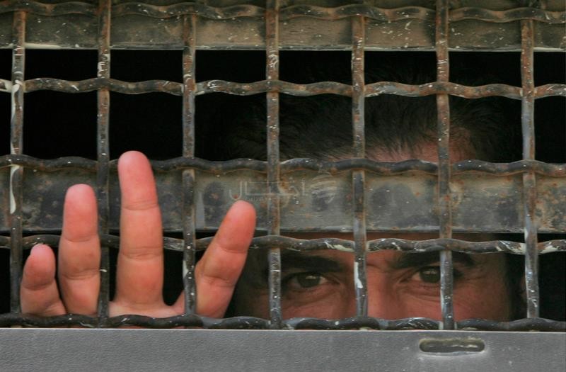 الأسرى للدراسات : خطوات تكتيكية قريبا للأسرى في الأيام القادمة اسرى