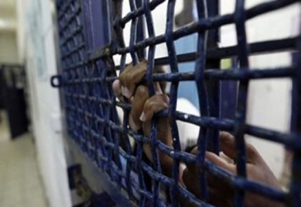 قراقع يتهم طبيب سجن "ايشل" بالكذب حو الوضع الصحي للأسير الجمال