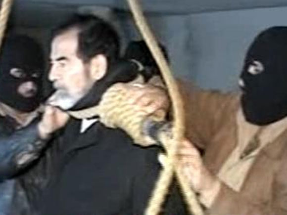جندي أميركي يكشف خفايا ليلة إعدام صدام حسين صدام حسين