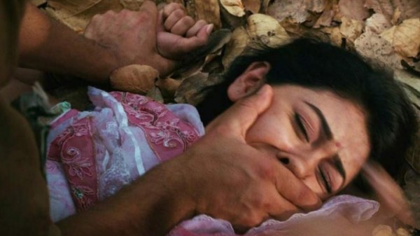 قتل شقيقته عقب فشله في الإعتداء جنسيا عليها