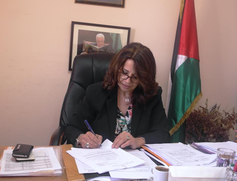 الأتيرة توقع اتفاقية مشروع لصالح فلسطين الاتيرة