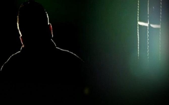 السجن 7 سنوات لمدان بالتخابر مع الاحتلال التخابر