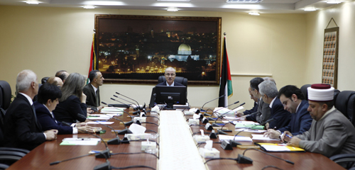 الحكومة: لم نستلم أموالا لاعادة الاعمار وتدعو الموظفين لالغاء إضرابهم الخميس الحكومة