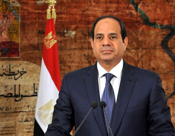 الحكومة المصرية الجديدة تؤدي اليمين أمام السيسي