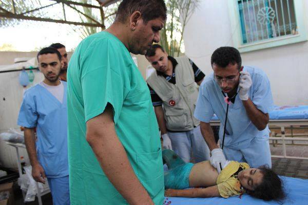 استشهاد 9 مواطنين من عائلة الغول في قصف منزل برفح أطفال عائلة الغول في غزة