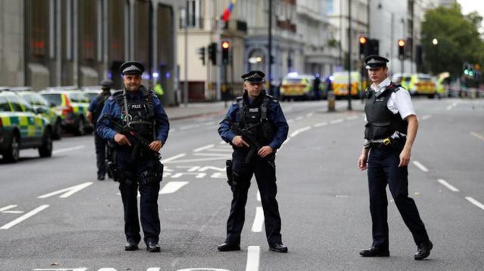 قتيل في حادثة طعن بلندن.. واعتقال المشتبه بتنفيذ الاعتداء