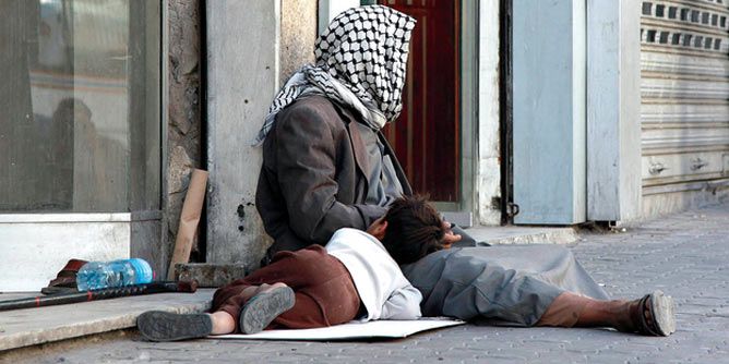 الأردن: دخل المتسول اليومي 200 دينارًا واستئجارالرضيع 20
