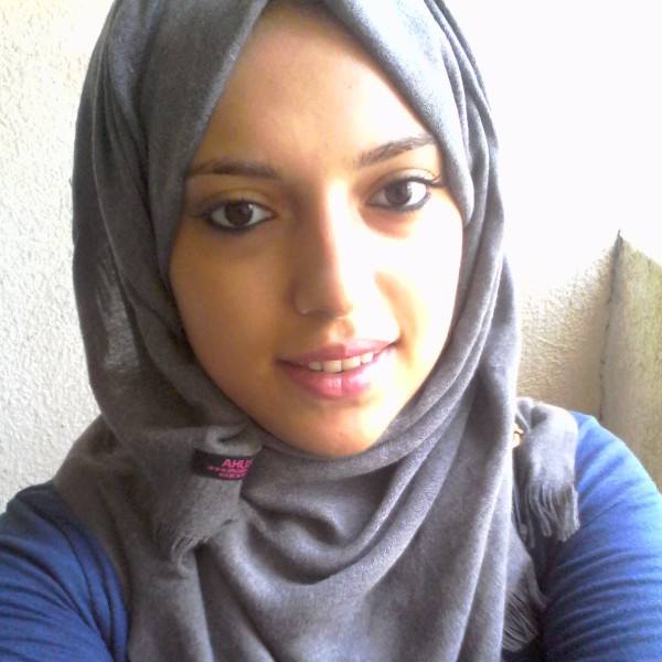 "مباحث غزة" تعتقل شابة بطريقة وحشية صورة الشابة