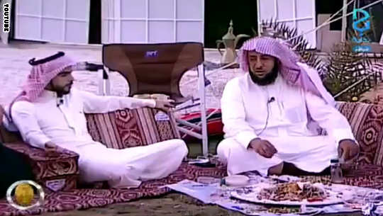 داعية سعودي: هذا ما قصدته بــ"البنت عار"