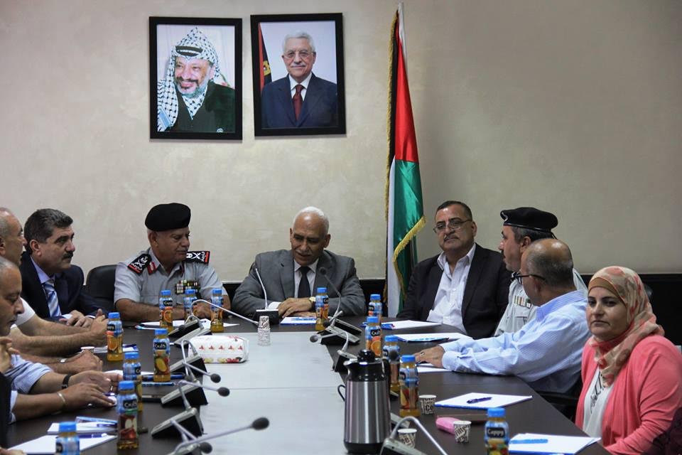 افتتاح دورة في السلامة العامة والإطفاء افتتاح دورة في السلامة العامة والإطفاء