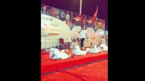 بالفيديو: رجال يرضعون الحليب يثيرون الانتقادات في السعودية