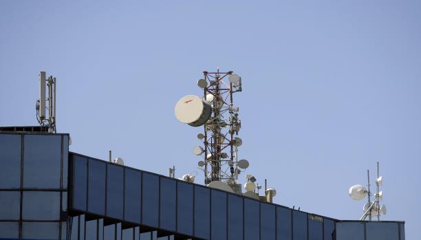 لبنان: الكشف عن شبكة انترنت غير شرعية مرتبطة بإسرائيل انترنت