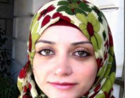 الاحتلال يواصل عزل الأسيرة العيساوي الأسيرة شيرين العيساوي
