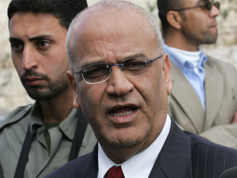 عريقات: تجريم بريطانيا لمقاطعة إسرائيل مكافأة لها على جرائمها