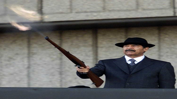 ماذا فعل صدام في العشاء الأخير؟