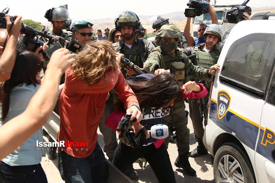 نقابة الصحفيين تدين اعتداء قوات الاحتلال على الصحفيين قوات الاحتلال تعتدي على الصحفيين
