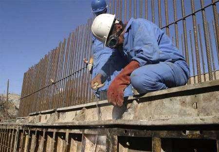 اتفاق بين الأردن وإسرائيل على دخول 1500 عامل إلى ايلات عامل
