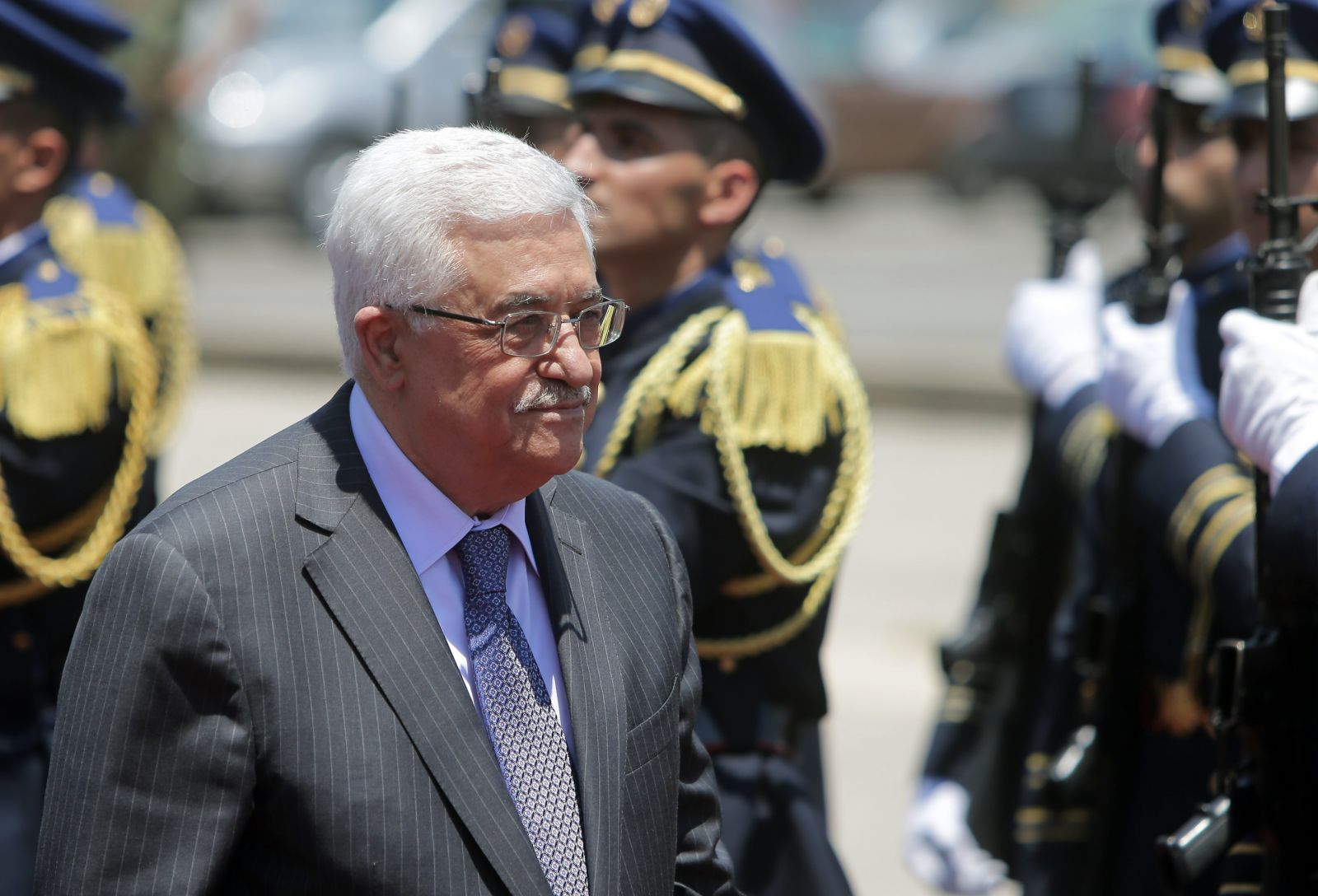 الرئيس الفلسطيني محمود عبّاس 