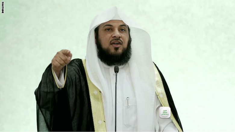 أول تغريدة للعريفي بعد شهرين من اعتقاله من قبل السلطات السعودية