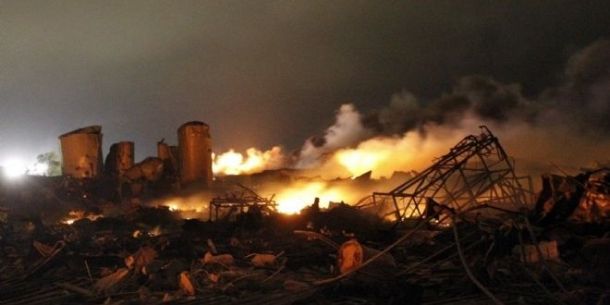 أنباء عن غارة إسرائيلية على قافلة عسكرية لحزب الله غارة اسرائيلية