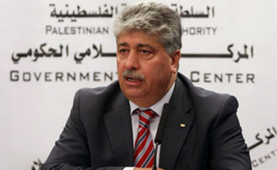 مجدلاني: توفير مركزي إيواء لـِ 2000 لاجئ من 'اليرموك' غدا مجدلاني
