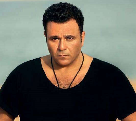 "ساندويش شاورما" يعرض حياة محمد فؤاد للخطر