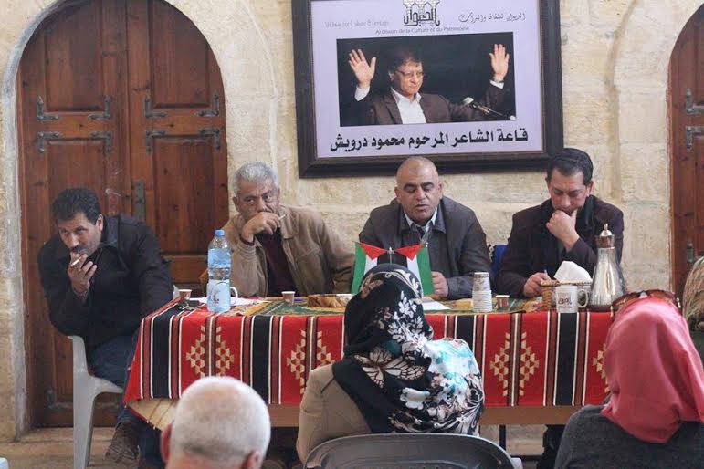 لقاء تشاوري حول أزمة إضراب المعلمين بمركز الديوان في قراوة بني زيد مركز الديوان