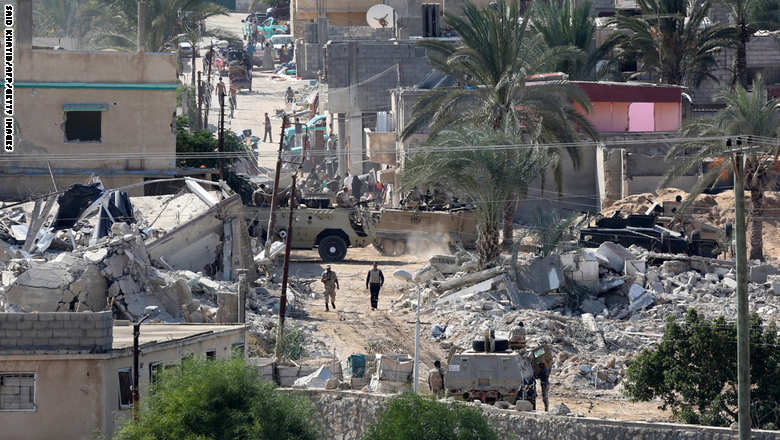 مصر: جدل حول إجلاء سكان "المنطقة العازلة" مع قطاع غزة مصر