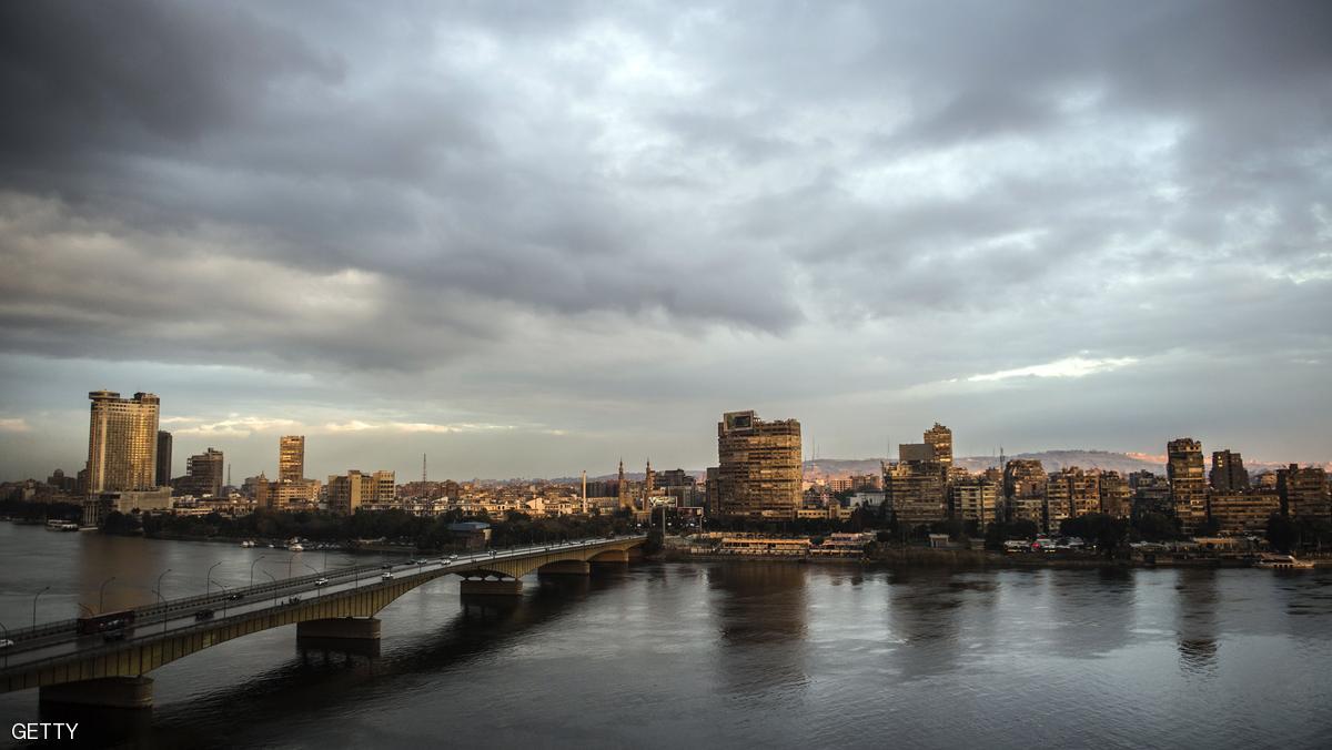 مقتل وإصابة 32 مصريًا في "حوادث الضباب" مصر