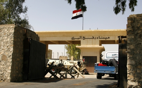 "صيغة مؤقتة" لفتح معبر رفح معبر رفح