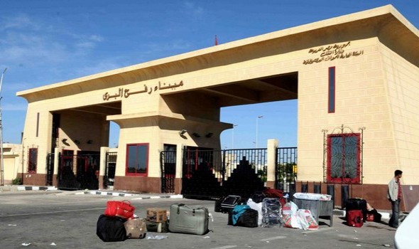 مصر تقرر فتح معبر رفح لعودة العالقين إلى غزة معبر رفح البري