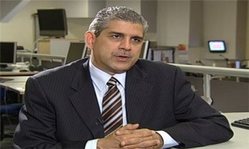 السفير عريقات يبحث مع مسؤول دولي وضع اللاجئين معن عريقات