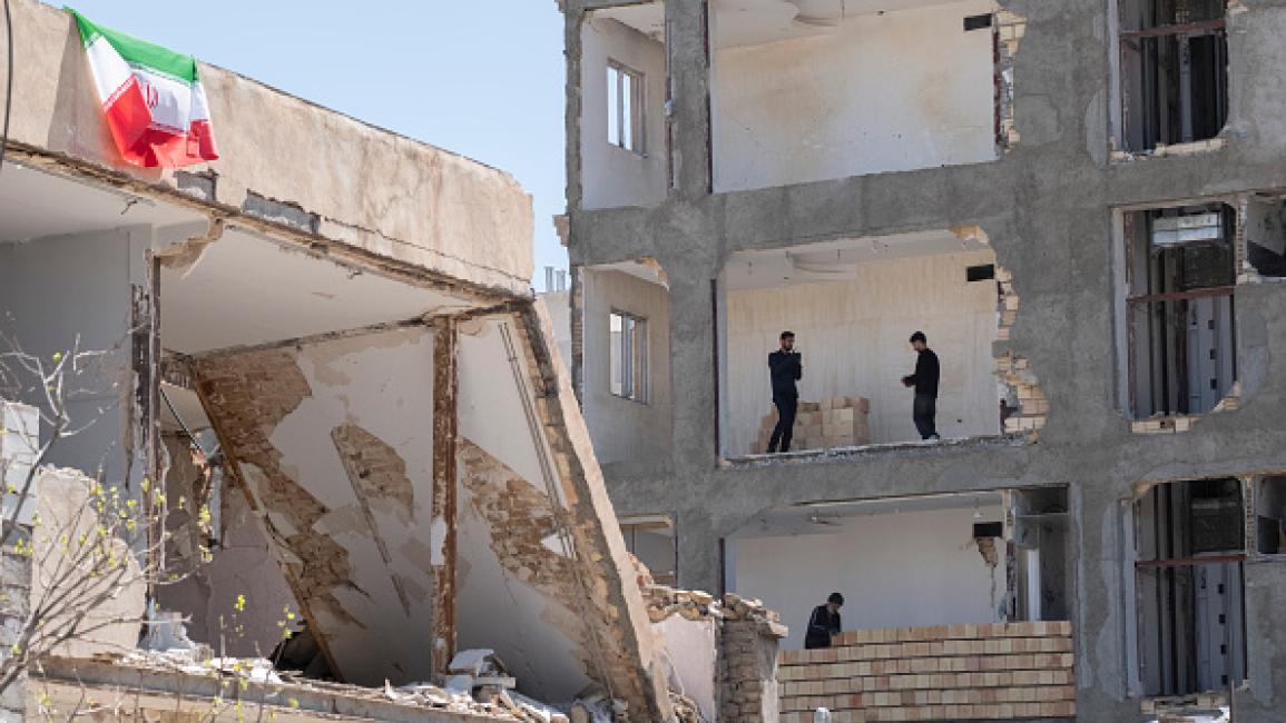 الحرب في المنطقة | أميركا تبحث عن طيار مفقود وانفجارات قوية في طهران