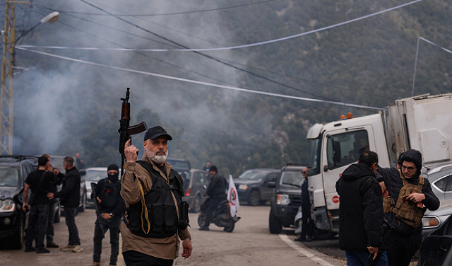 وقف إطلاق النار لا يشمل لبنان.. شهداء وجرحى بتصعيد القصف الإسرائيلي