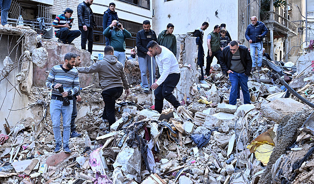 لبنان: شهداء بهجمات إسرائيلية والاحتلال يدعي مهاجمة 150 هدفا لحزب الله بآخر 24 ساعة