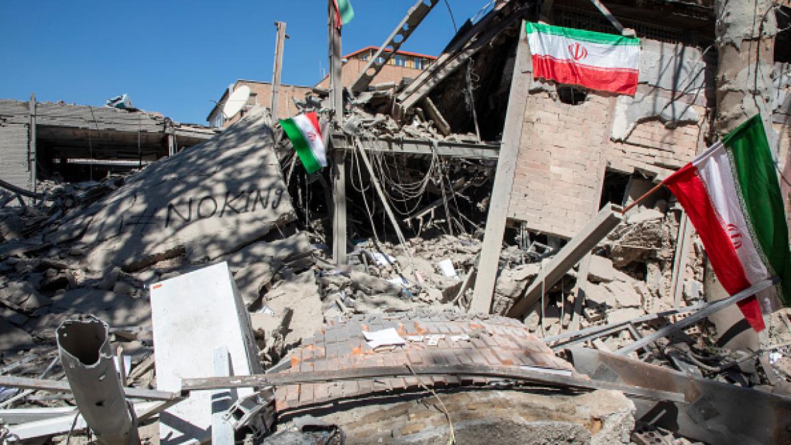 حصار بحري على إيران: واشنطن تسيطر على خليج عُمان وبحر العرب وتوجه تحذيرا للسفن