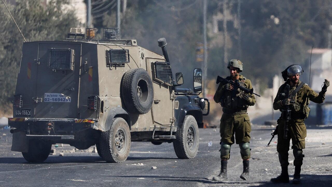 الضفة تحت النار: إصابات واعتقالات والاحتلال يواصل الحصار والإغلاق