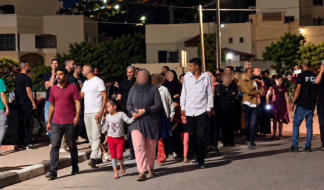 الاحتلال يواصل حصاره للخليل ويهجر مئات العائلات قسرا