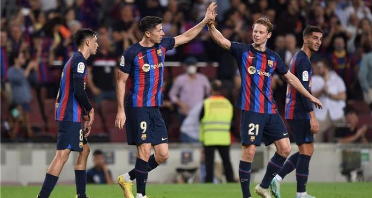 برشلونة يخطط لصفقة هجومية مدوية