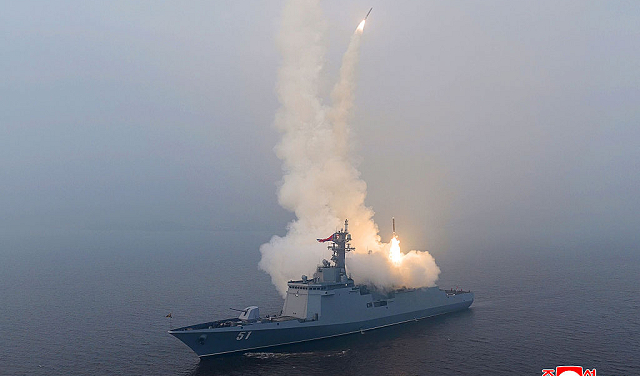 كوريا الشمالية تختبر نظام إطلاق صواريخ بالستية قادرة على حمل رؤوس نووية