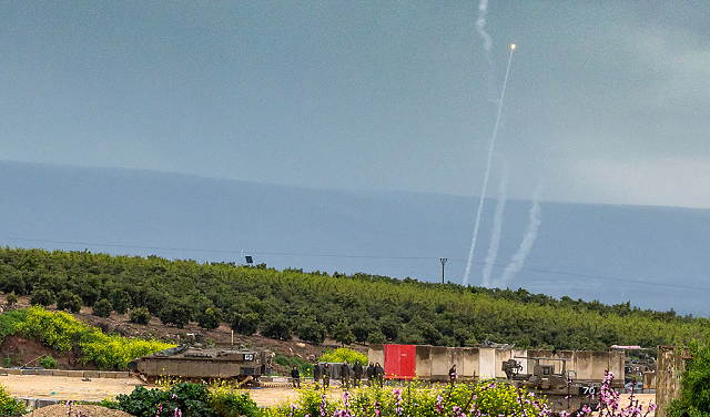 مقتل إسرائيلي بالجليل الأعلى إثر استهداف مركبته بصاروخ مضاد للدروع أُطلق من لبنان