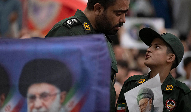واشنطن لتل أبيب: انتظروا "عدة أيام" قبل الرد على إيران لمنح فرصة للمفاوضات
