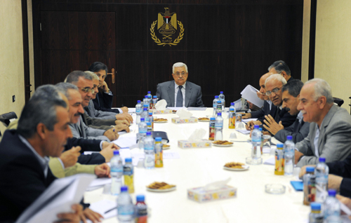 القيادة تدعو إلى إحترام قرار وقف إطلاق النار اجتماع القياد