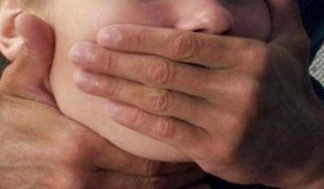فصل مدير مغربي حاول اغتصاب تلميذته في مدرسة ثانوية مدير مغربي