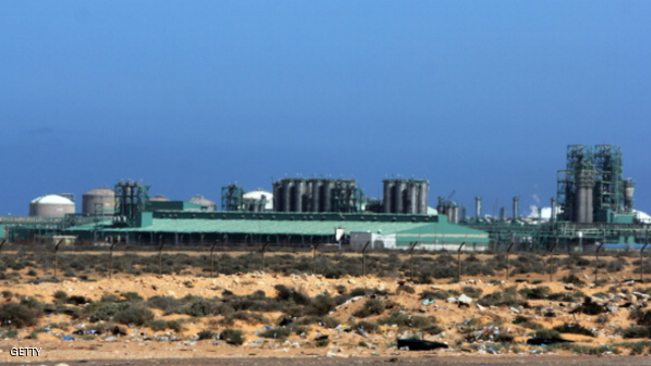 حقل نفط