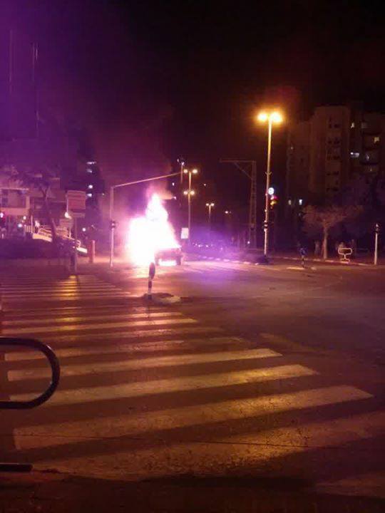 بالفيديو: انفجار سيارة يثير الهلع في أسدود انفجار في اسدود