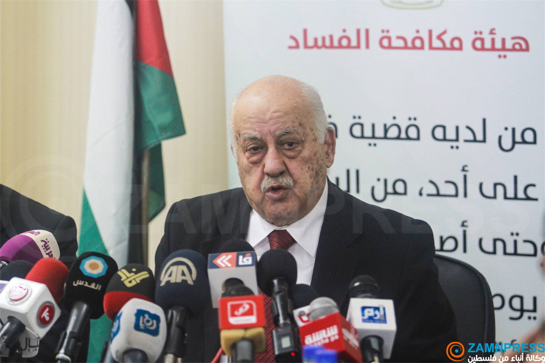 النتشة: حولنا ملف دحلان للمحكمة لرفضه المثول أمام الهيئة رفيق النتشة