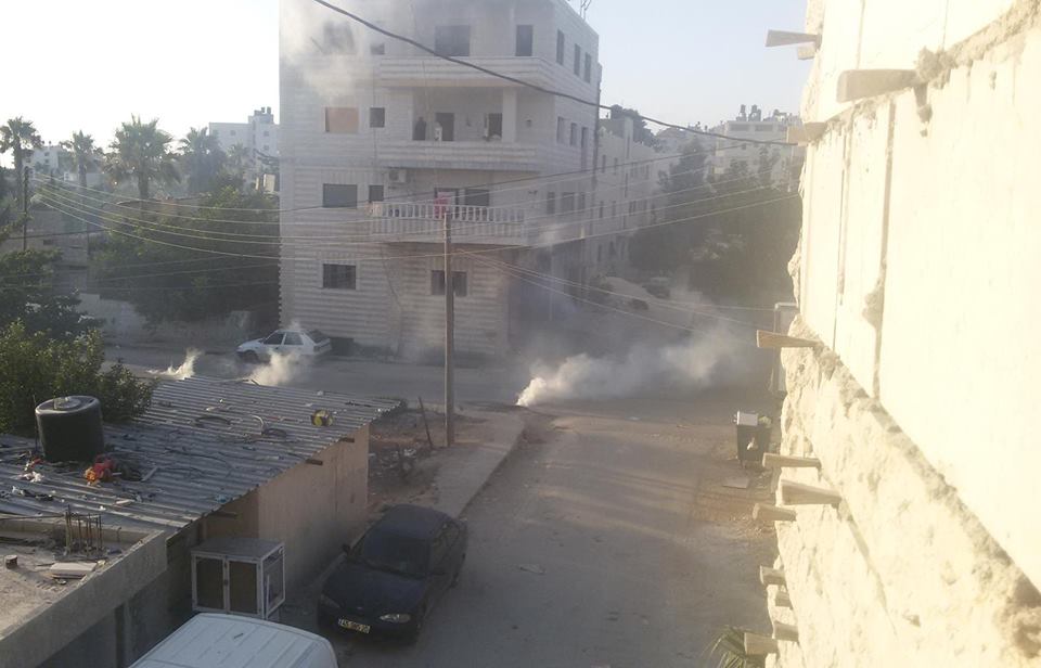 سلواد: إصابات بالاختناق - مصدر الصورة: صفحى "سلواد بيت النعم" 