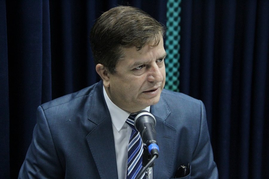 وزير الصحة: مستشفياتنا جاهزة لاستقبال المنخفض جواد علي